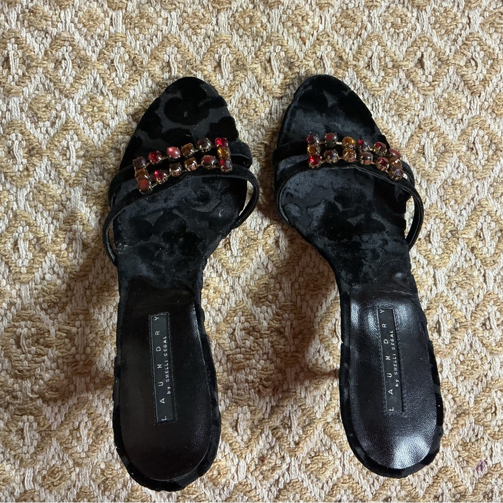 Laurence Black and Red Beaded Women's Sandals